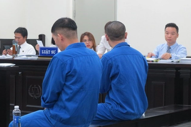 Lừa "chạy án", 2 luật sư lĩnh tổng cộng 21 năm tù