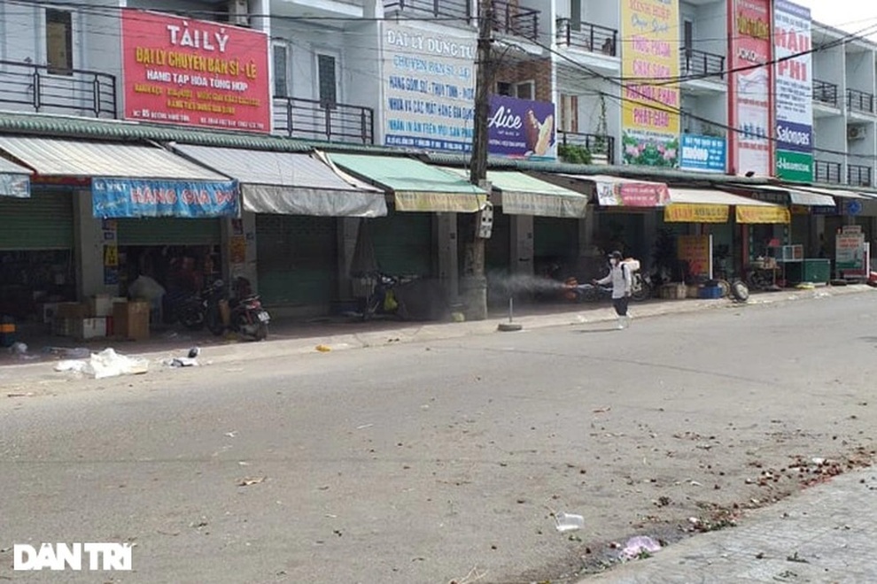 Người bán rau nghi mắc Covid-19, chợ đầu mối lớn nhất tỉnh tạm đóng cửa - 3 Người bán rau nghi mắc Covid-19, chợ đầu mối lớn nhất tỉnh tạm đóng cửa - 3