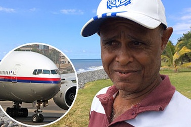 "Ghế máy bay trôi dạt lên đảo Reunion 3 tháng trước"