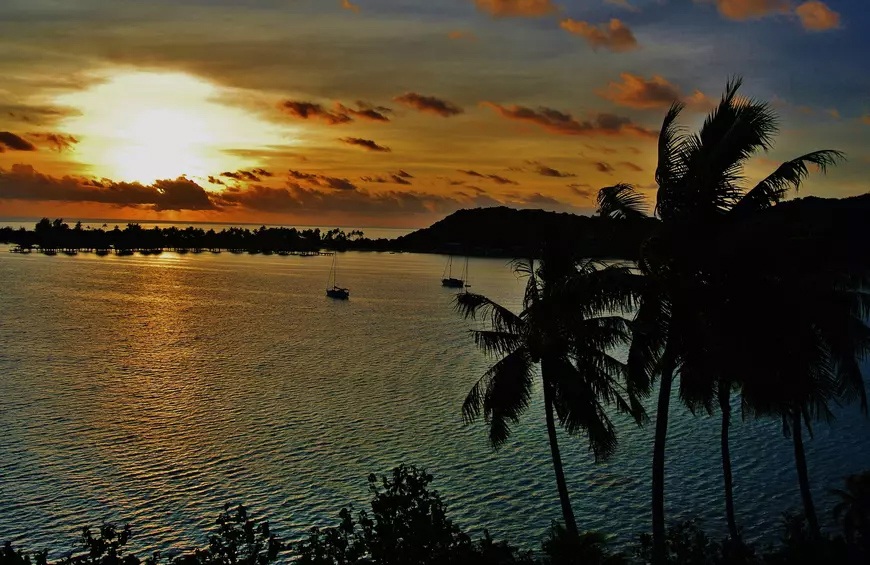 Cảnh hoàng hôn đẹp mê hồn tại những điểm du lịch nổi tiếng - 12 Cảnh hoàng hôn đẹp mê hồn tại những điểm du lịch nổi tiếng - 12