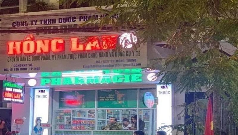 Xử phạt nhà thuốc 50 triệu đồng vì bán hộp khẩu trang giá 200.000 đồng - 1 Xử phạt nhà thuốc 50 triệu đồng vì bán hộp khẩu trang giá 200.000 đồng - 1