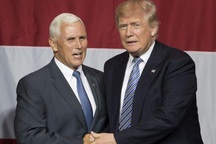 Tỷ phú Trump chính thức chọn Thống đốc Indiana làm “phó tướng”