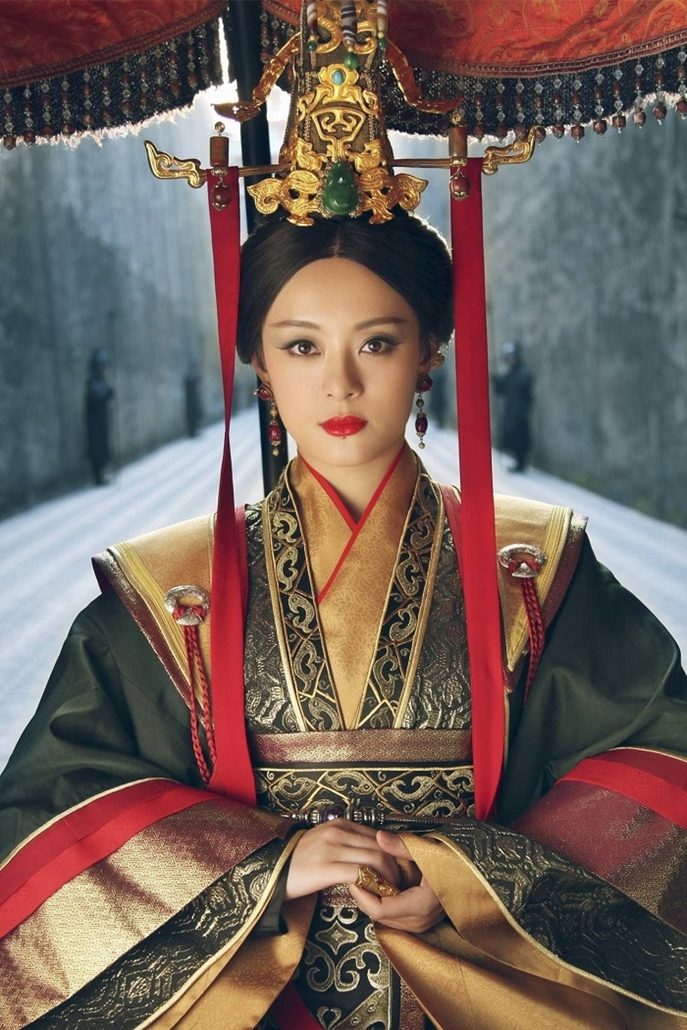 Trước khi là nữ hoàng phim truyền hình, Tôn Lệ từng làm nền cho Triệu Vy - 4 Trước khi là nữ hoàng phim truyền hình, Tôn Lệ từng làm nền cho Triệu Vy - 4