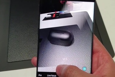 Thay đổi góc chụp từ 3 camera được trang bị trên Galaxy S10