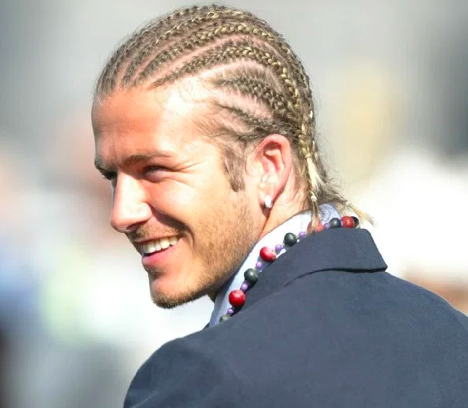David Beckham đối mặt với chứng rụng tóc và tuổi tác - 8 David Beckham đối mặt với chứng rụng tóc và tuổi tác - 8