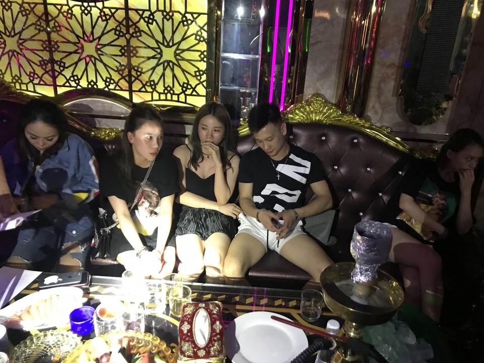 Nhiều ổ nhóm sử dụng ma túy trong vũ trường, quán bar bị xóa sổ - 1 Nhiều ổ nhóm sử dụng ma túy trong vũ trường, quán bar bị xóa sổ - 1