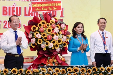 Nữ Bí thư quận 3 cũ làm Bí thư phường Xuân Hòa