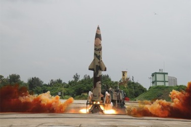 Ấn Độ thử thành công tên lửa có khả năng mang đầu đạn hạt nhân