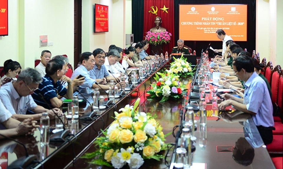 Phát động hưởng ứng Chương trình nhắn tin “Tri ân liệt sĩ-2020” - 1 Phát động hưởng ứng Chương trình nhắn tin “Tri ân liệt sĩ-2020” - 1