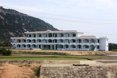 Ninh Thuận: Xây xong trường 7,2 tỷ đồng, HS vẫn chưa được học