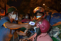 Tiểu thương phấn khởi ngày chợ đầu mối phía Nam mở cửa sau phong tỏa