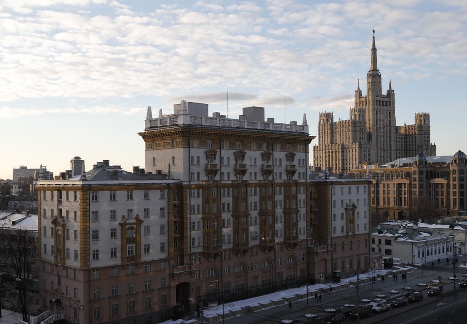 Mỹ tung đòn thị thực với Nga, Moscow trừng phạt quan chức EU - 1 Mỹ tung đòn thị thực với Nga, Moscow trừng phạt quan chức EU - 1