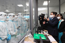 Thủ tướng: Khẩn trương điều tra xét xử vụ án tại Cục Lãnh sự, Bộ Ngoại giao