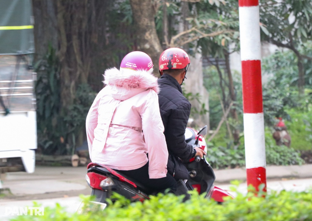 Người cha nói điều đặc biệt khi bước ra cổng trại giam ngày cận Tết - 5 Người cha nói điều đặc biệt khi bước ra cổng trại giam ngày cận Tết - 5