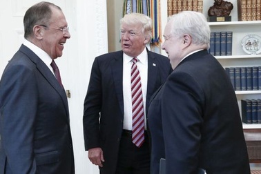 Nga nói cáo buộc ông Trump lộ tin mật là "giả mạo"