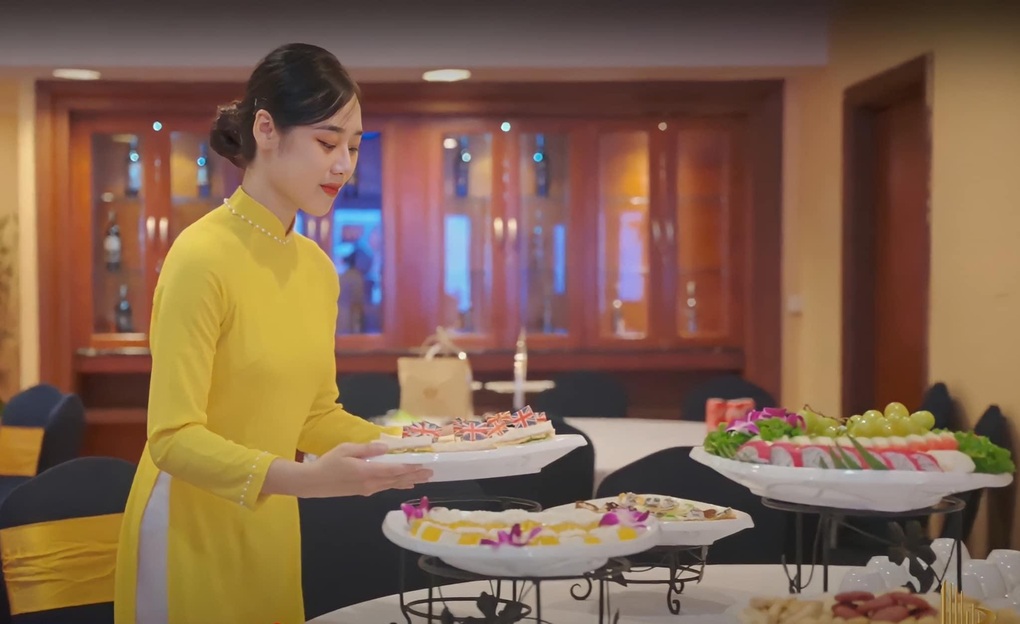 Giải mã sức hút làm nên thương hiệu trung tâm tiệc cưới lâu đời nhất Hà Nội - 4 Giải mã sức hút làm nên thương hiệu trung tâm tiệc cưới lâu đời nhất Hà Nội - 4