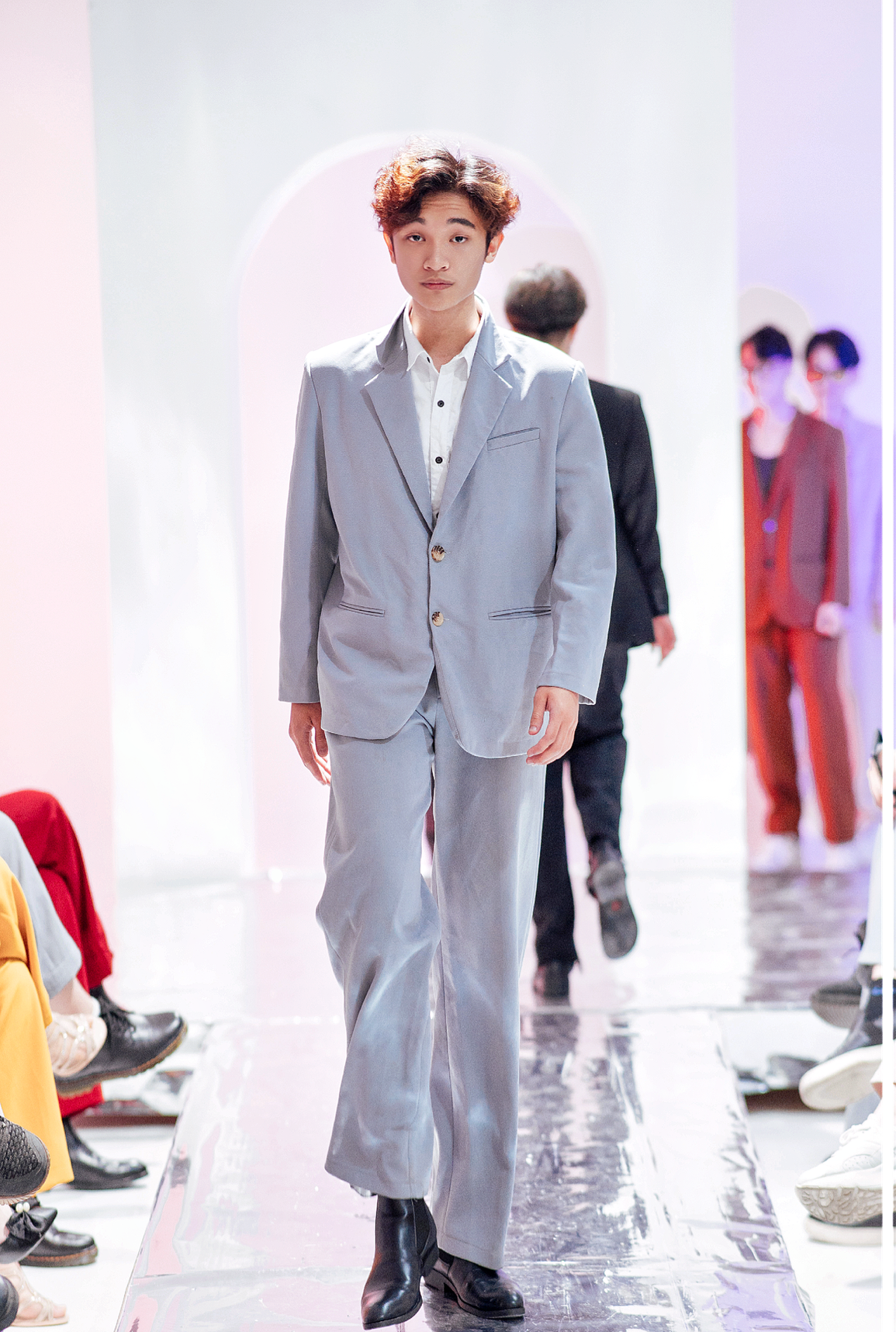 Học sinh Hải Phòng chụp ảnh kỷ yếu độc đáo như show trình diễn thời trang - 7 Học sinh Hải Phòng chụp ảnh kỷ yếu độc đáo như show trình diễn thời trang - 7