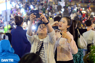 Đà Lạt mở phố đi bộ cạnh sân golf Đồi Cù