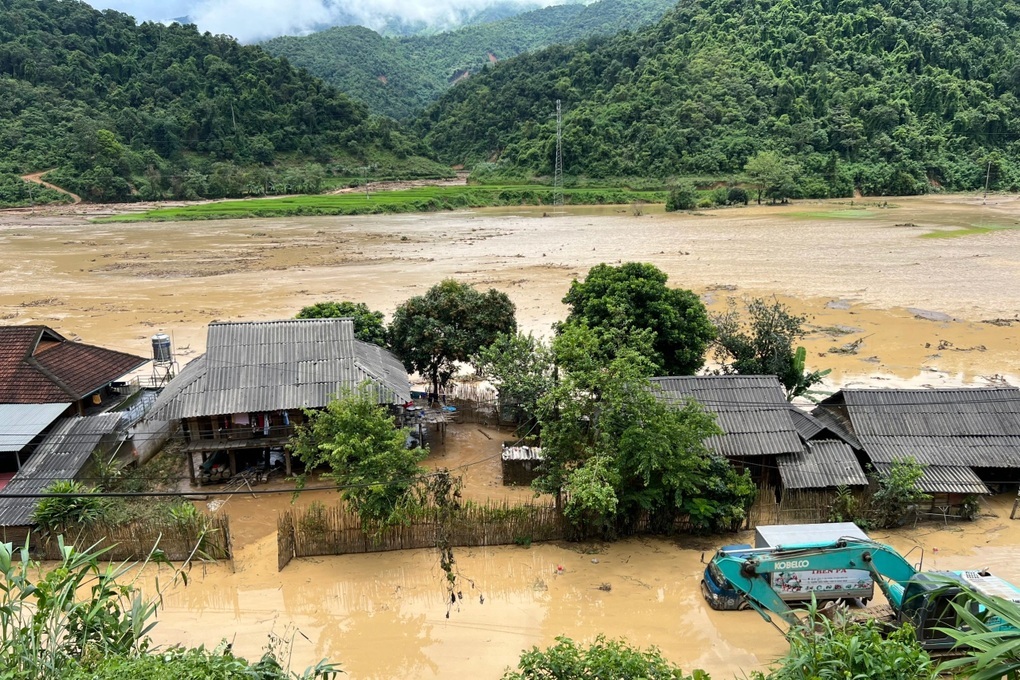 Dừng lễ hội, gặt lúa sớm, khẩn trương ứng phó với siêu bão Yagi - 3 Dừng lễ hội, gặt lúa sớm, khẩn trương ứng phó với siêu bão Yagi - 3
