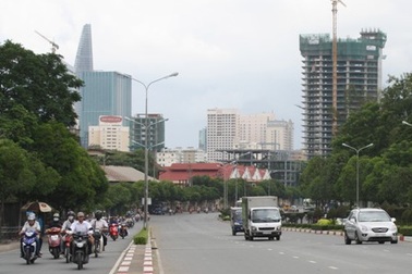 TPHCM: Rút kiến nghị tăng lệ phí đăng ký ô tô gấp 10 lần