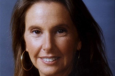 Người phụ nữ giàu nhất Israel được “trời mách bảo”