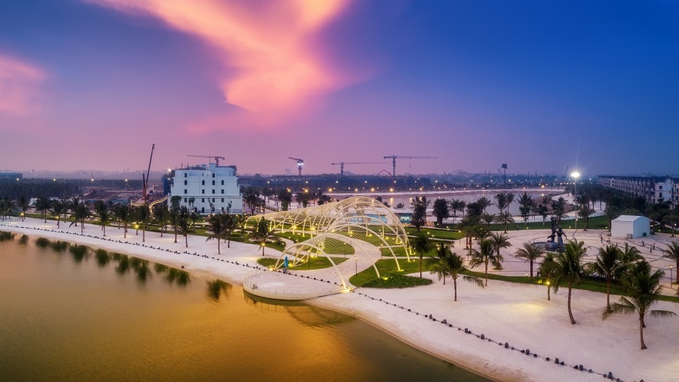 Hà Nội có thể tăng 30% giá đất từ năm 2020: Đất Gia Lâm “nóng” lên từng ngày - 2 Hà Nội có thể tăng 30% giá đất từ năm 2020: Đất Gia Lâm “nóng” lên từng ngày - 2