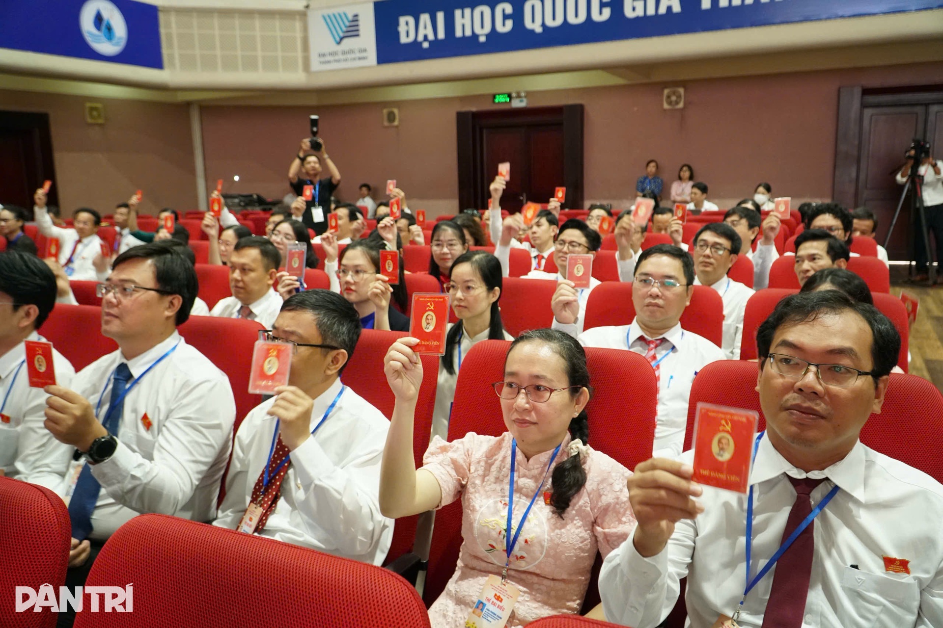 Lãnh đạo Trung ương, TPHCM dự Đại hội Đảng bộ Đại học Quốc gia TPHCM - 10