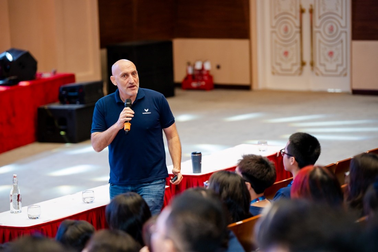 Trường Đại học VinUni: Giảng viên Tây dạy lịch sử Việt