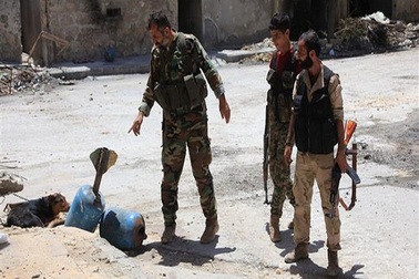 Quân đội Syria giành lại được thị trấn chiến lược gần Damascus từ tay IS