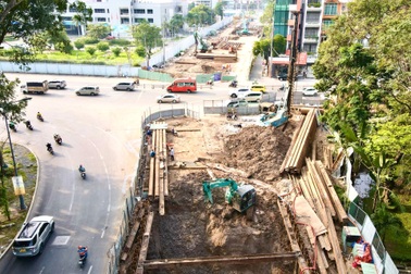 Lắp 2 cầu vượt tạm ở cửa ngõ Tân Sơn Nhất