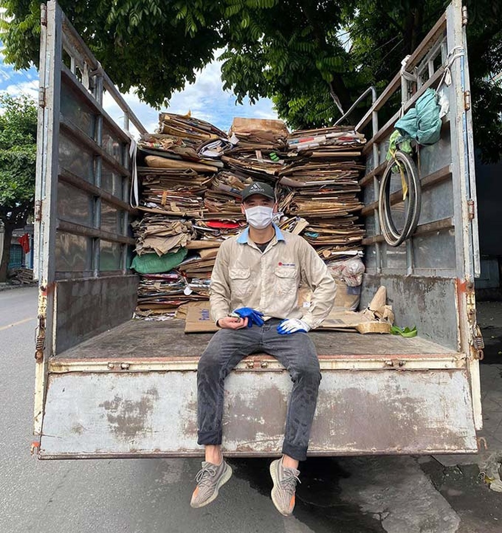 Bi kịch cầu thủ Việt Nam phải đi bán hải sản, thu gom phế liệu - 2