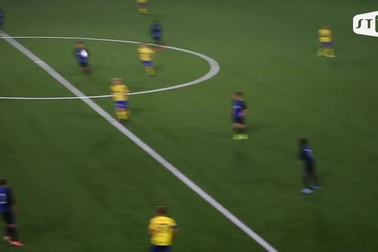 Công Phượng ghi bàn thắng đầu tiên trên đất Bỉ