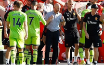 Phản ứng của người hâm mộ Việt Nam về Man Utd lên báo Anh