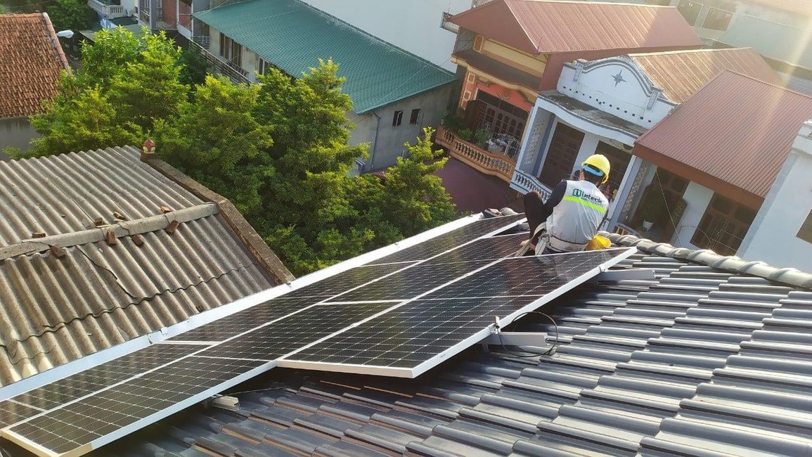 Hệ thống điện mặt trời có lưu trữ Hybrid xóa tan nỗi lo mất điện - 4 Hệ thống điện mặt trời có lưu trữ Hybrid xóa tan nỗi lo mất điện - 4