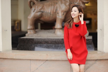 Jennifer Phạm rực rỡ đón mùa đông