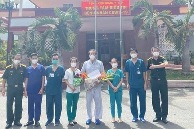 Bệnh nhân người Nhật Bản mắc Covid-19 thoát cơn nguy kịch đã được ra viện