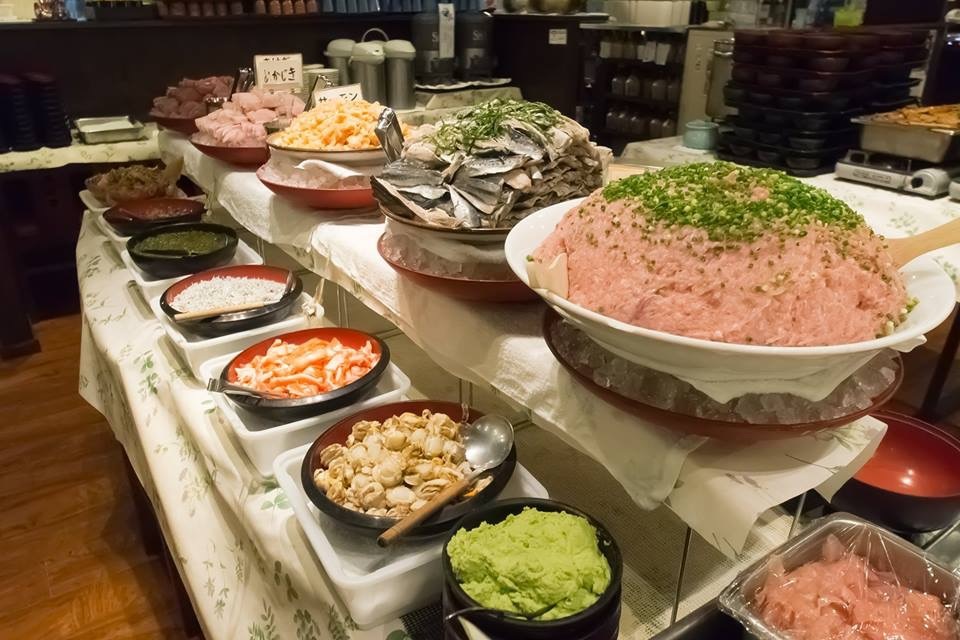 Có gì trong show diễn cắt cá ngừ khiến người Tokyo phát cuồng - 6 Có gì trong show diễn cắt cá ngừ khiến người Tokyo phát cuồng - 6