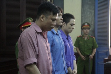 Nguyên cảnh sát điều tra gọi giang hồ “xử” chủ nợ