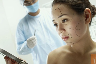 Bí kíp chọn bác sĩ phẫu thuật thẩm mỹ