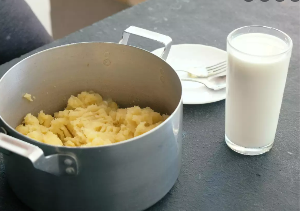 Lạ lùng sữa làm từ khoai tây, đắt hơn sữa bò, sữa hạt - 5