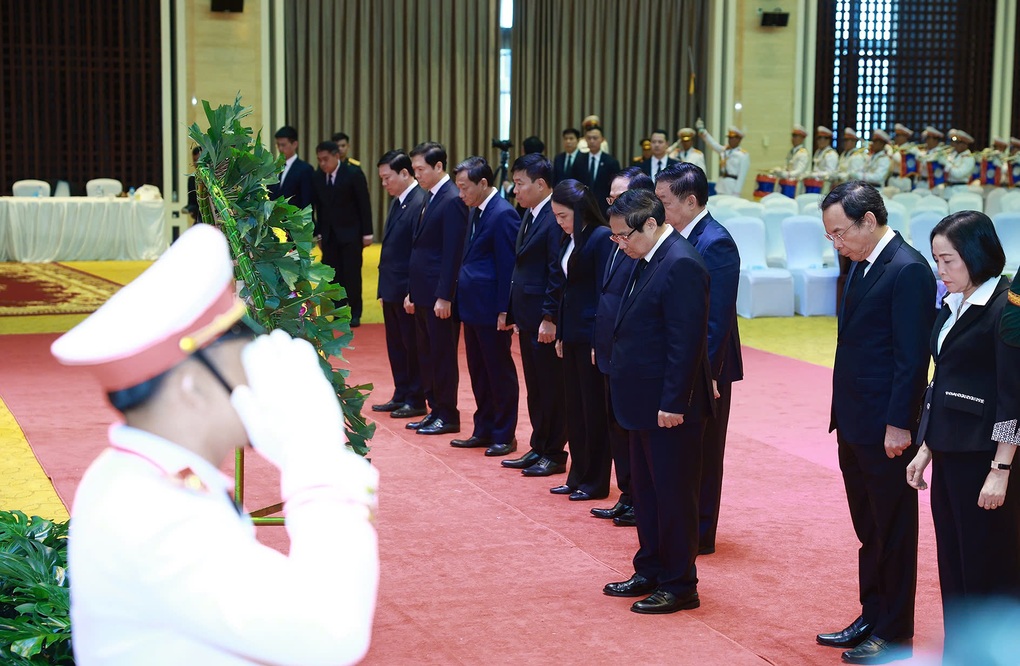 Thủ tướng dự Lễ truy điệu nguyên Chủ tịch nước Lào Khamtay Siphandone - 1 Thủ tướng dự Lễ truy điệu nguyên Chủ tịch nước Lào Khamtay Siphandone - 1