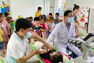 Hơn 4.500 trẻ em được khám sàng lọc tim bẩm sinh