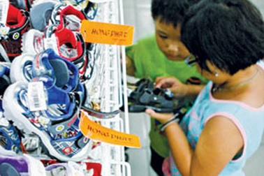 Hàng Việt sản xuất tại... Trung Quốc