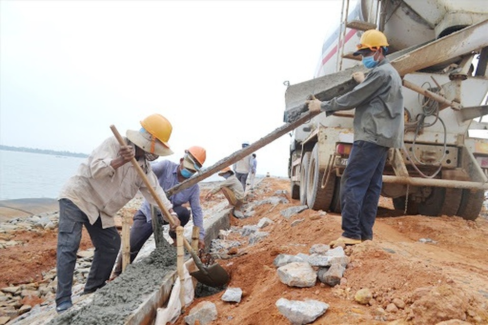 Bộ trưởng Đào Ngọc Dung: “Lao động tự do bị giảm thu nhập sâu nhất…” - 1 Bộ trưởng Đào Ngọc Dung: “Lao động tự do bị giảm thu nhập sâu nhất…” - 1