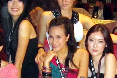 “Chân dài” Phương Mai nể chiều cao của thí sinh siêu mẫu