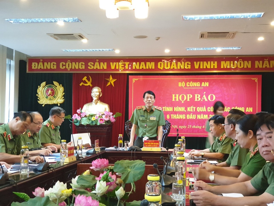 Vụ Nhật Cường: Áp dụng các biện pháp truy bắt bằng được Bùi Quang Huy! - 1 Vụ Nhật Cường: Áp dụng các biện pháp truy bắt bằng được Bùi Quang Huy! - 1