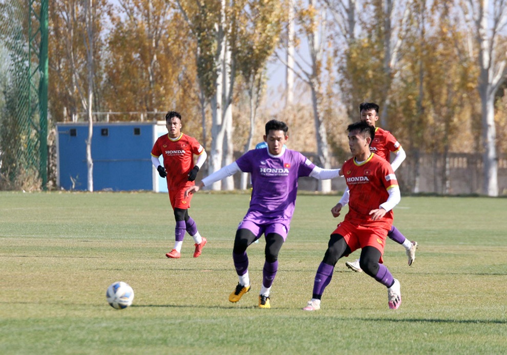 HLV Park Hang Seo bí mật soi giò U23 Myanmar - 4 HLV Park Hang Seo bí mật soi giò U23 Myanmar - 4