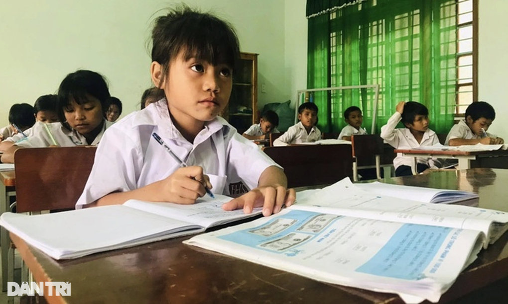 10 tỉnh thành miễn giảm học phí năm học 2024-2025 - 1 10 tỉnh thành miễn giảm học phí năm học 2024-2025 - 1