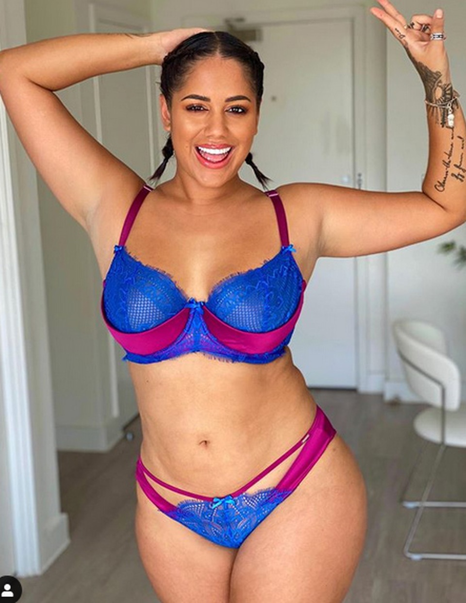 Malin Andersson tự tin với dáng vóc không thon thả - 3 Malin Andersson tự tin với dáng vóc không thon thả - 3