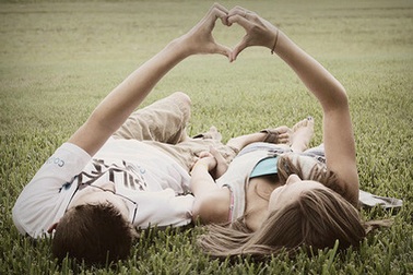 Hội những người thích “hô biến” người yêu 